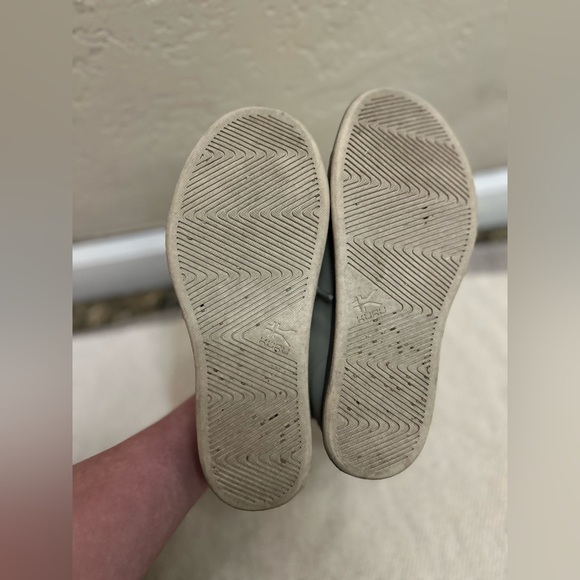 Kuru Roam Cloud Classic Court Sneaker Tennis Shoes Size 6 Comfort Pain Relief - Picture 4 of 6